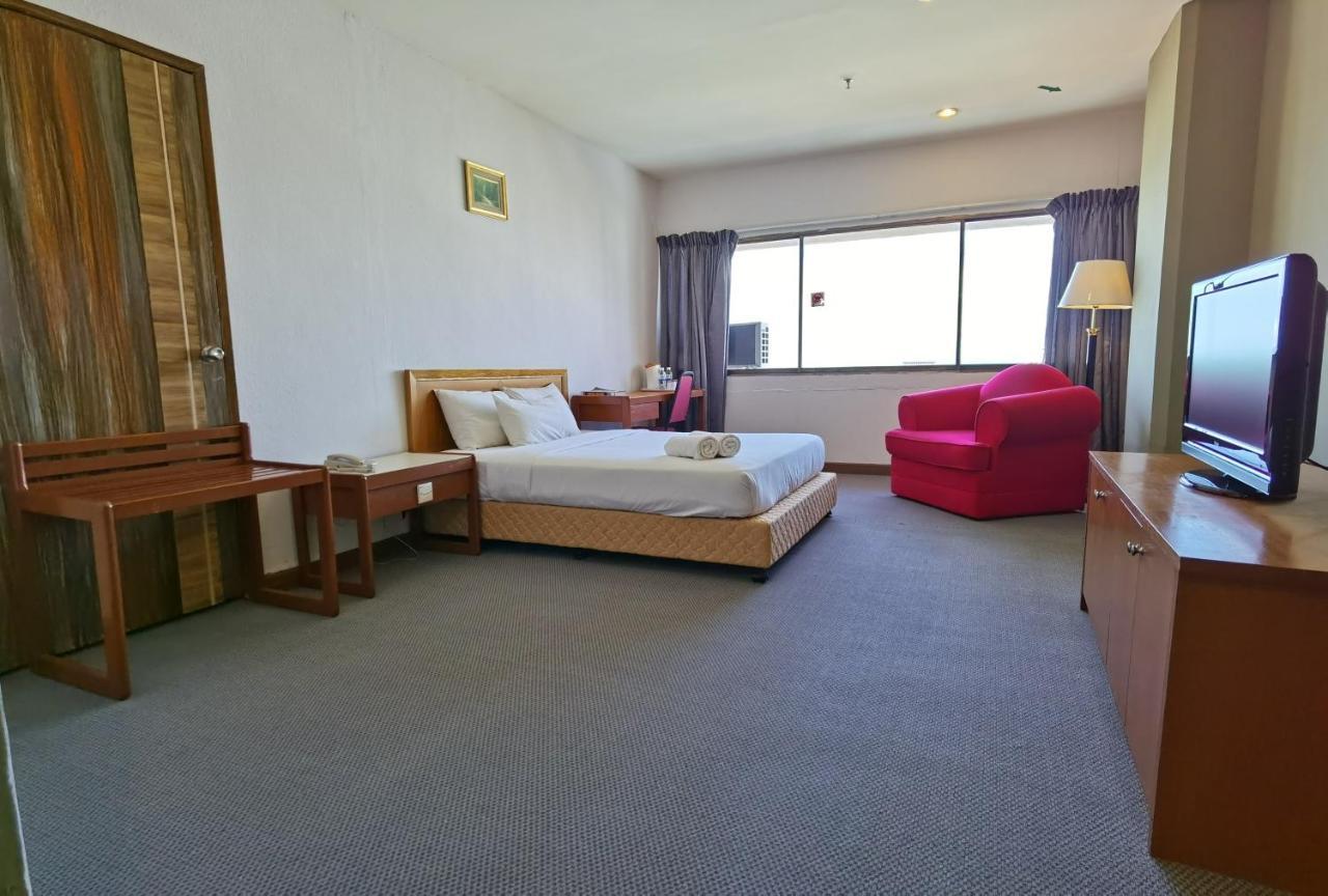 Folkmeldrum Hotel Johor Bahru Exterior foto