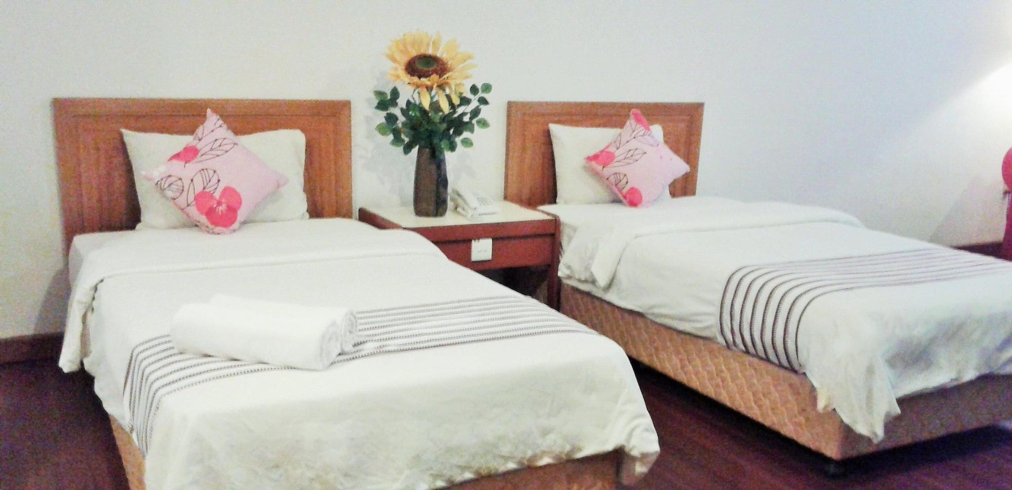 Folkmeldrum Hotel Johor Bahru Exterior foto